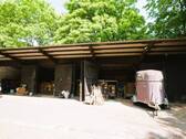 Stallgebäude -2 - 