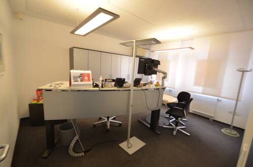 Büro - Büro mit 184,00 m&sup2; in Jettingen zur Miete