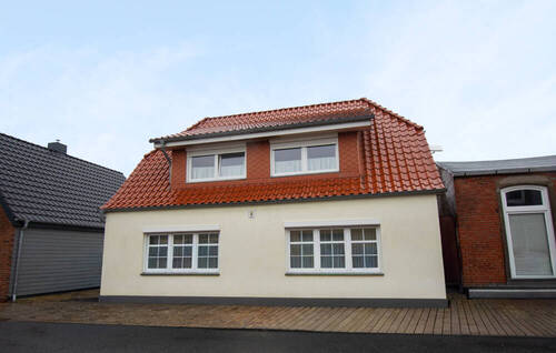 Vorderansicht - Einfamilienhaus mit Wintergarten, Garage & Werkstatt in zentraler Lage von Heide