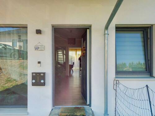 Hauseingang - Einfamilienhaus mit 175,00 m&sup2; in Weilmünster zum Kaufen