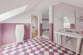 Bad en Suite im Dachgeschoss - 