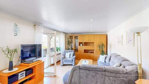 Wohnzimmer - HP - 6 Zimmer Einfamilienhaus zum Kaufen in Fischbach bei Dahn