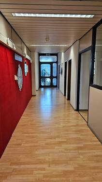 Eingangsflur 2. Eingang.jpg - 