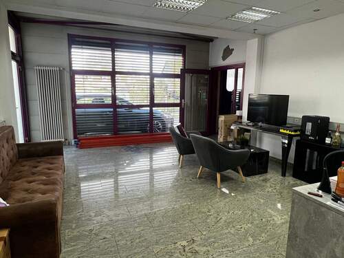 Büro - Halle in Niefern-Öschelbronn