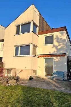 Außenansicht - Gartenseite - 4 Zimmer Doppelhaushälfte in Kulmbach