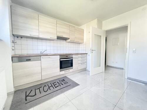 Küche mit EBK - 3 Zimmer Etagenwohnung in Weil am Rhein