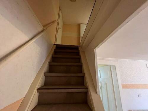 004020156800_302_353_08082025231627791 - 