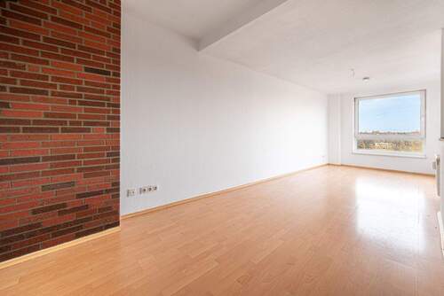 Wohnzimmer - 3 Zimmer Etagenwohnung in Berlin