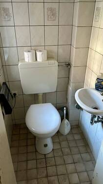 WC Treppenhaus halbes Podest - 