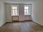 Wohnzimmer - 3 Zimmer Etagenwohnung zur Miete in Freiberg