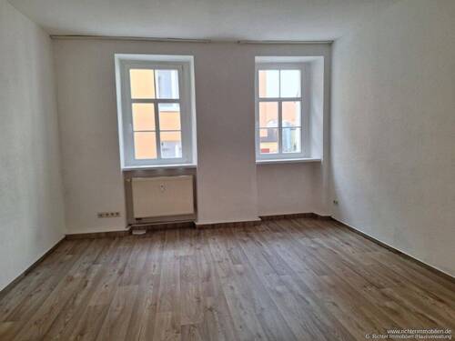 Wohnzimmer - 3 Zimmer Etagenwohnung zur Miete in Freiberg