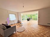 Wohnzimmer und Wintergarten - 