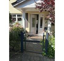 Attraktive Doppelhaushälfte - 719.000,00 EUR Kaufpreis, ca.  115,00 m² Wohnfläche in Hamburg (PLZ: 22397) Lemsahl-Mellingstedt