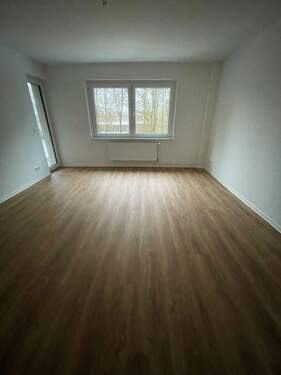 Wohnzimmer (Muster) - 2 Zimmer Etagenwohnung in Wentorf