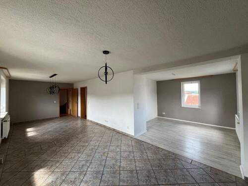 004020156800_302_341_20072025170940303 - 