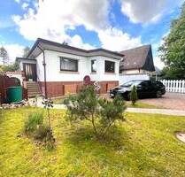 Charmanter kleiner Bungalow mit gepflegtem Garten - Hamburg Rahlstedt