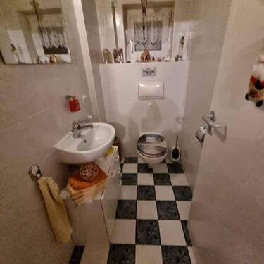 separate Toilette - 