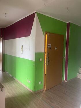 01 Flur - 2 Zimmer Etagenwohnung zum Kaufen in Plauen