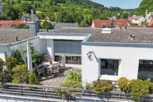 traumhafte Dachterrasse - 4 Zimmer Etagenwohnung zum Kaufen in Albstadt-Truchtelfingen