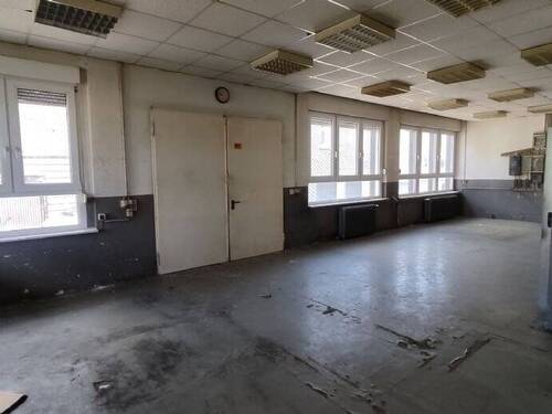 Bild 2 - Halle zur Miete in Remscheid