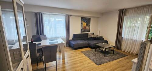 Wohnzimmer - Neuwertige 3-Zimmer-Wohnung, möbliert und komplett ausgestattet in Freiburg-Opfingen