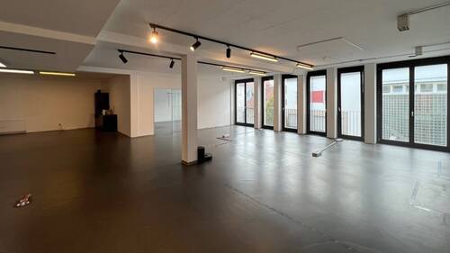Platz für Ihre Ideen - Büro zur Miete in Böblingen