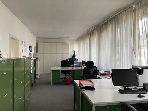 Großraumbüro - 