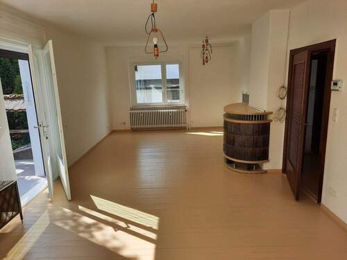 Wohnzimmer - 3 Zimmer Einfamilienhaus in Berlin
