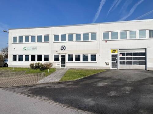 IMG_5823 - Büro mit EBK, Glasfaseranschluss und Stellplätzen direkt vor der Tür