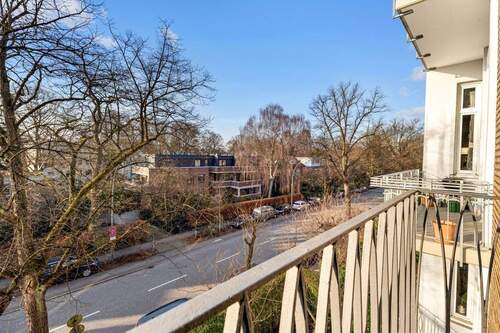 Ausblick vom französischen Balkon mit Süd-West Ausrichtung - 