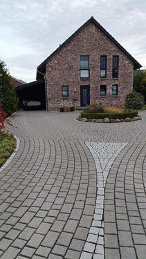 Bild 1 - Modernes, gepflegtes Einfamilienhaus