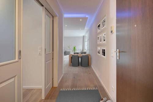 Eingangsbereich - 3 Zimmer Etagenwohnung zur Miete in München