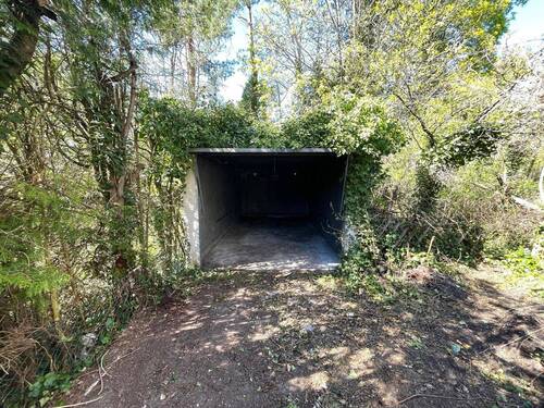 Garage - 