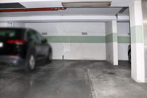 Tiefgaragenstellplatz Leipzig, Paunsdorfer Allee - Tiefgaragenstellplatz in Leipzig, Paunsdorfer Allee 44 zur Eigennutzung zu erwerben.