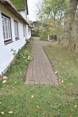 Weg ums Haus - 