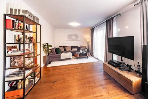 Gemütliche Sitzecke im Wohnzimmer - Doppelhaushälfte mit 150,00 m&sup2; in Pullach zum Kaufen