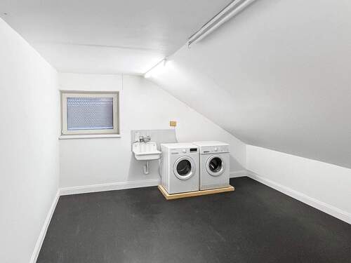 Abstellraum, Spitzboden - 