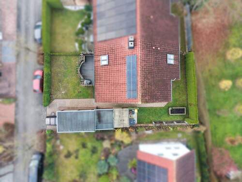 Vogelperspektive - 5 Zimmer Doppelhaushälfte zum Kaufen in Holzminden