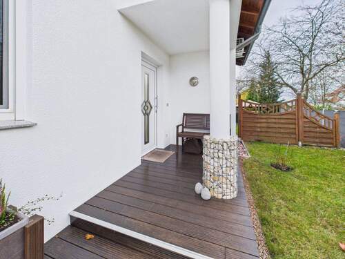 Hauseingang - 5 Zimmer Doppelhaushälfte in Holzminden