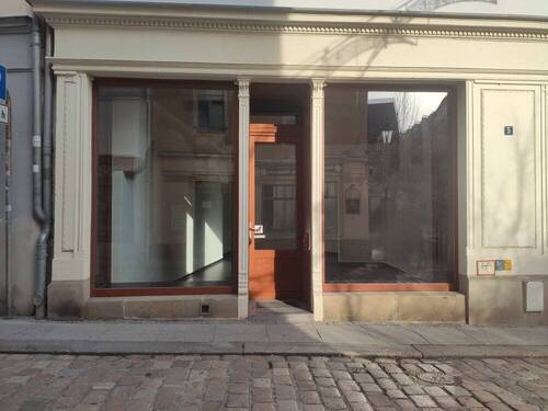 Schaufenster, Eingang - Gewerbeobjekt (Büro, Produktion, Verkauf) in Meißen zur Miete