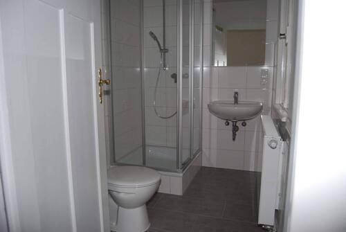 3.OG Bad mit Dusche.JPG - 