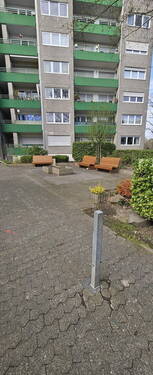 Hauseingangsbereich - 3 Zimmer Etagenwohnung zum Kaufen in Erftstadt