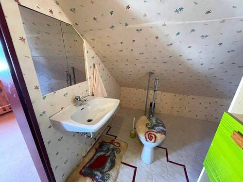 WC im Dachgeschoss - 