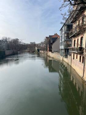 Umgebung Wohngegend - Etagenwohnung mit 79,50 m² in Nürnberg zum Kaufen