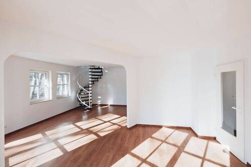 C - Mehrfamilienhaus, Wohnhaus in Berlin