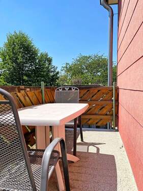 Balkon im EG - Ausgang Küche-bearbeitet - 