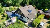 Außenansicht - Familienidylle in begehrter Hermsdorfer Wohnlage - Einfamilienhaus mit Wintergarten im Grünen