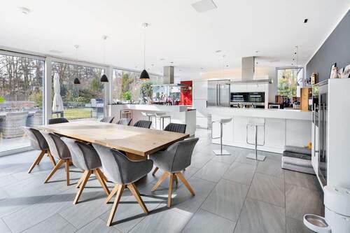 Esszimmer - Einfamilienhaus mit 341,70 m² in Fürstenfeldbruck zum Kaufen