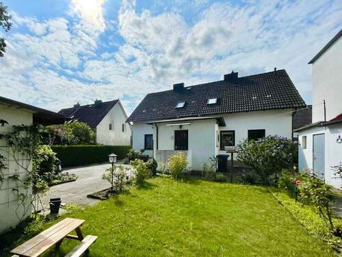 Hausansicht vom Garten - 