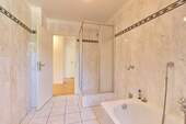 Badezimmer (2) - 